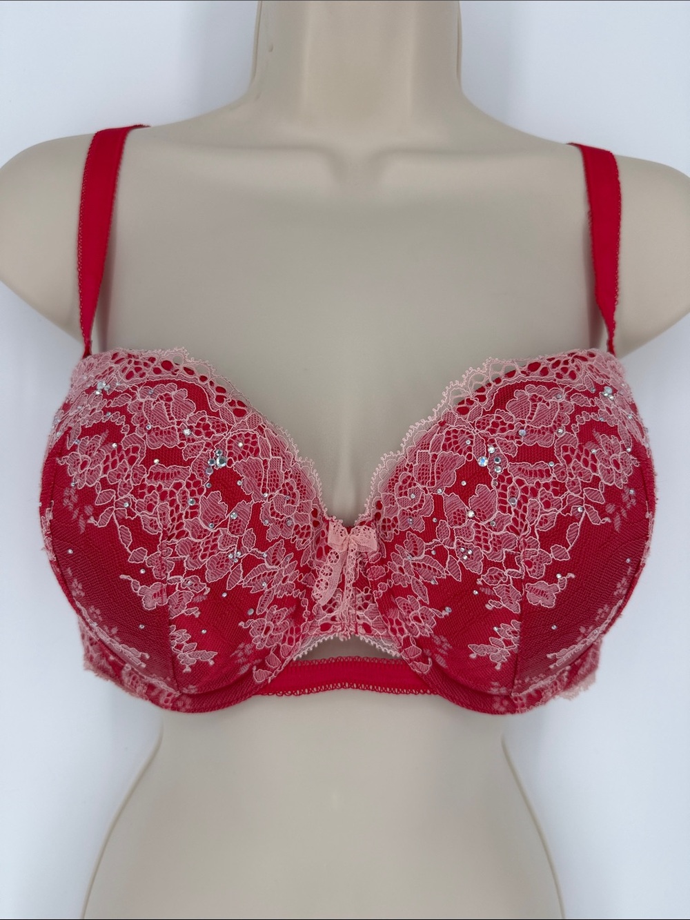 Victoria’s Secret Red Lace Dream Angels Lined Bra 34DD